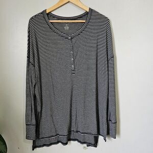 EUC AMERICAN EAGLE SOFT & SEXY RIBBED STRIPED HALF BUTTONED LONGSLEEVES TOP SM